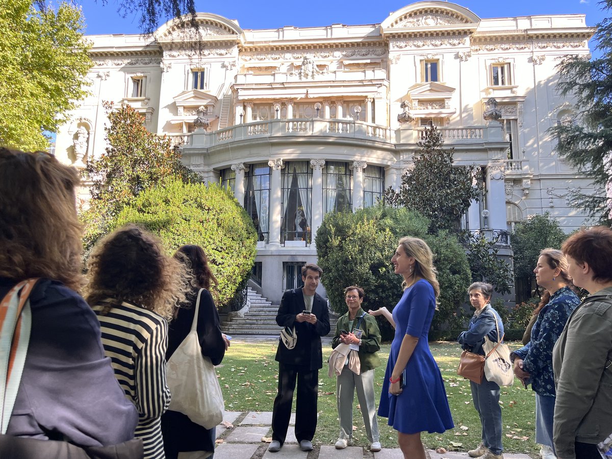 Italy in Spain tweet media