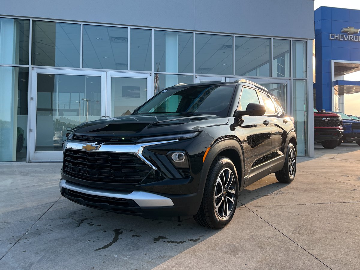 bergerchevy's tweet image. Check out Berger’s current #lease offers! 👀 From #SUVs to #trucks, we have the options for you to save. With our current offers, you can lease a 2026 Trailblazer LT FWD for as little as $249 a month with trade!* *See website for full offer details.

bergerchevy.com/berger-lease-o…