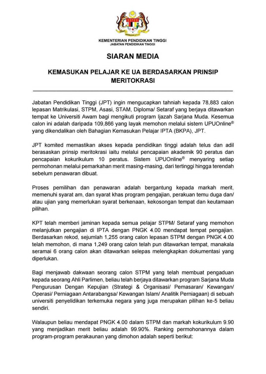 mkikjj's tweet photo. @NewsBFM Dik, you are not special https://t.co/tzn791BhNn