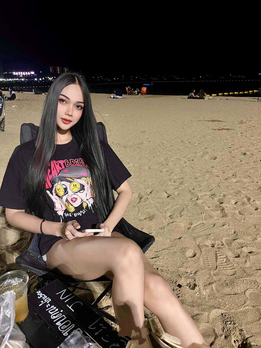 Linda69 tweet media
