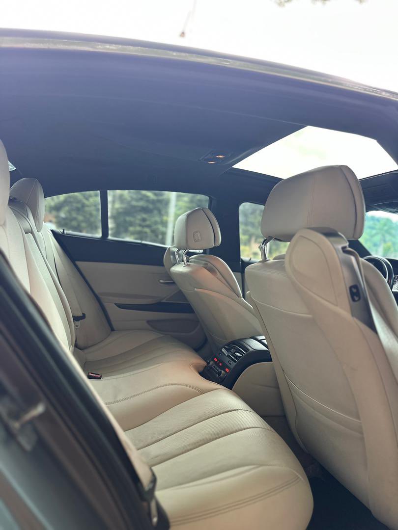 Kezman0001's tweet photo. Distress!! DIRECT BELGIUM! 2013 BMW Mpower 640i 6SERIES WITH CUSTOM DUTY 

• Full option
• ⁠keyless
• ⁠head up display 
• ⁠Panoramic 
• ⁠Park assist
• ⁠Sound engine and gear transmission 
• ⁠Chilling AC system
•Location Abuja

#cars #Trending #fyp https://t.co/VPJlrF6Yur