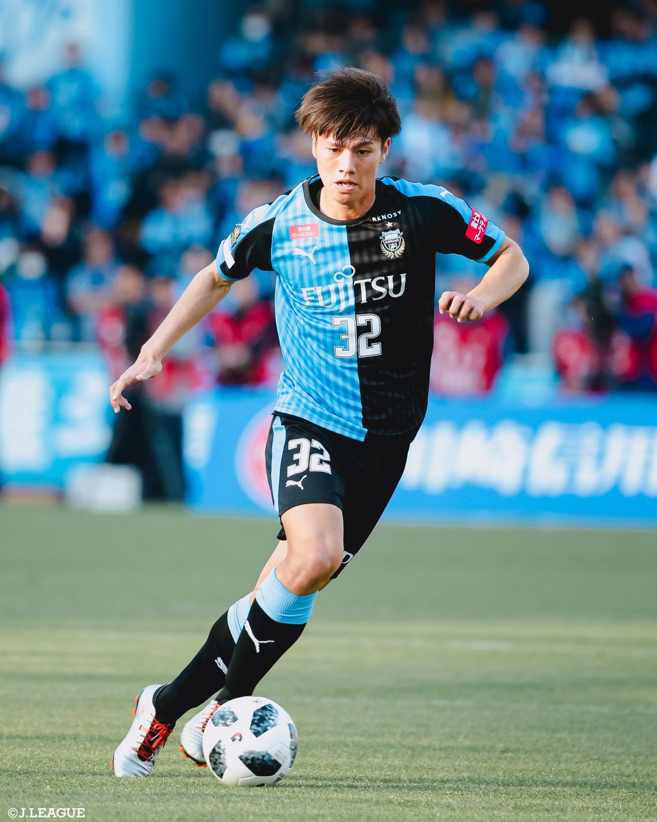 🎂 HAPPY BIRTHDAY 🎂 本日9月10日は リーズ・ユナイテッド 田中碧