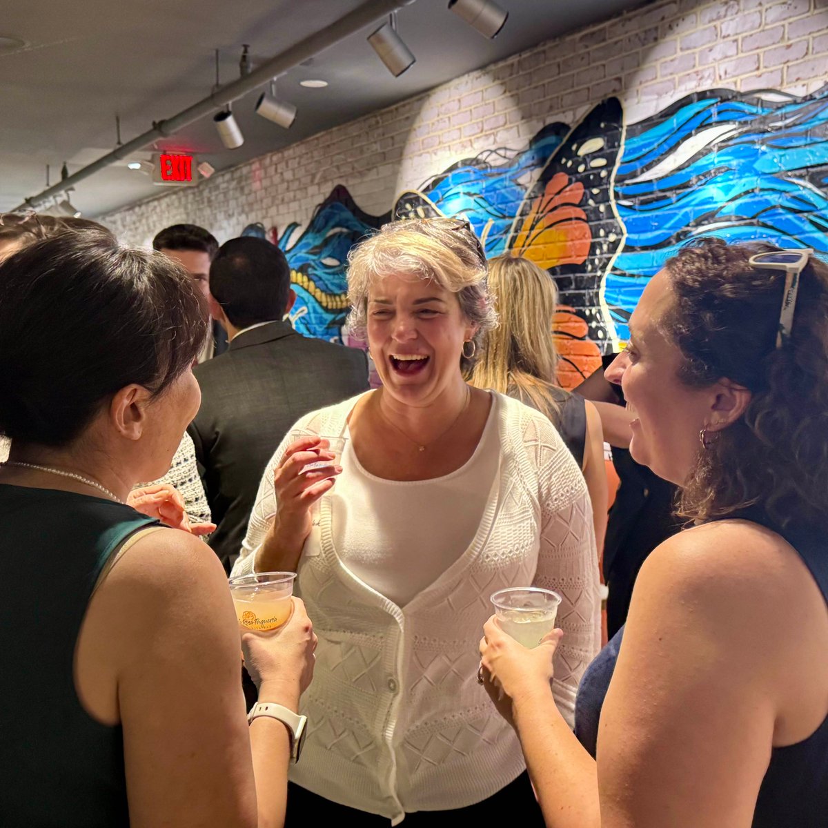 Thank you to all the Senior Stennis Fellows who joined us for Happy Hour at Santa Rosa Taqueria! A great evening of reconnecting after the August recess.

More on the Fellows Alumni program &amp; events: stennis.gov/congressional-…

#StennisFellows