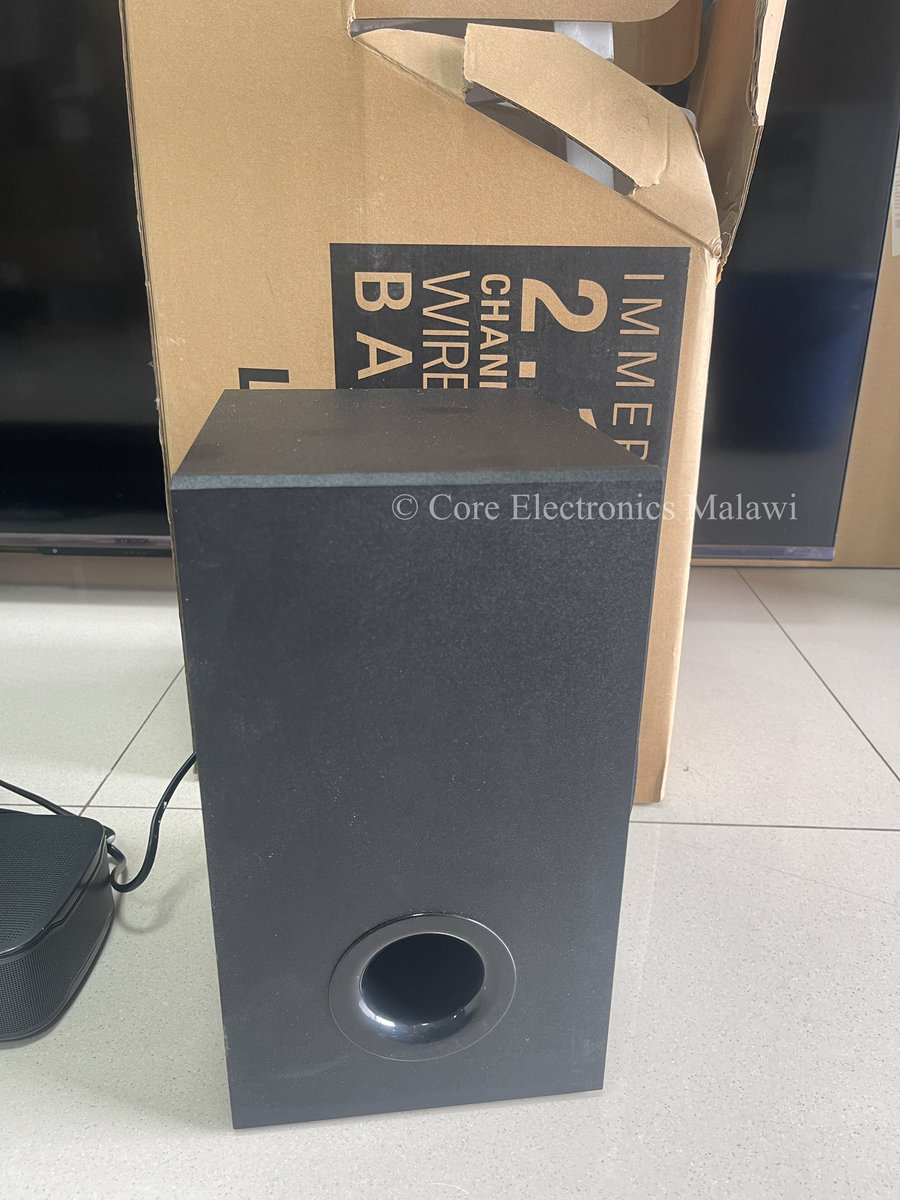 CoreMalawi's tweet image. Turn your TV into a home theater with Brand New LG SQC1 Sound Bar | wireless subwoofer | 2.1 channel | total output 160W | HDMI , USB, optical, and portable | Dolby Digital | Going at K695,000.00 | Contact: ￼0995 47 01 74
#coreelectronicsmalawi #LG #SoundbarHomeTheater