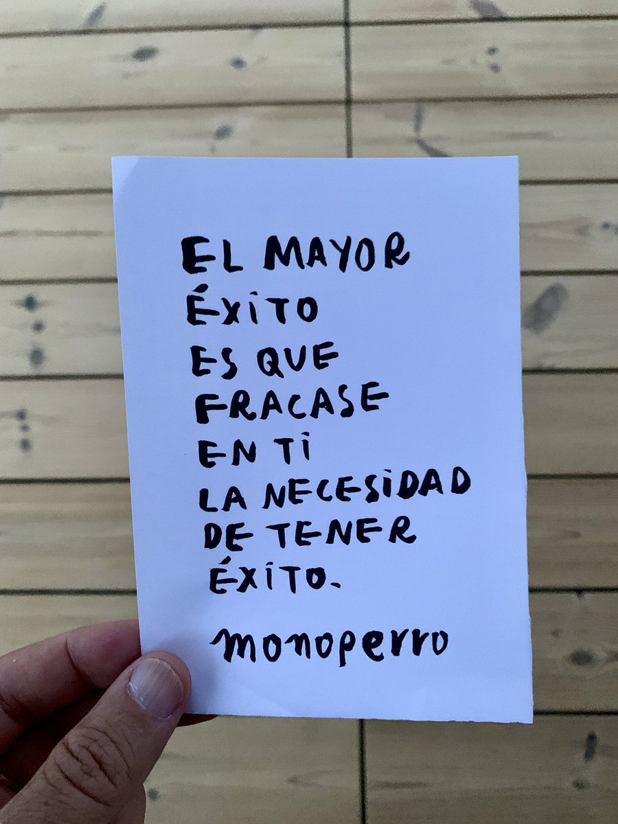 monoperro tweet media