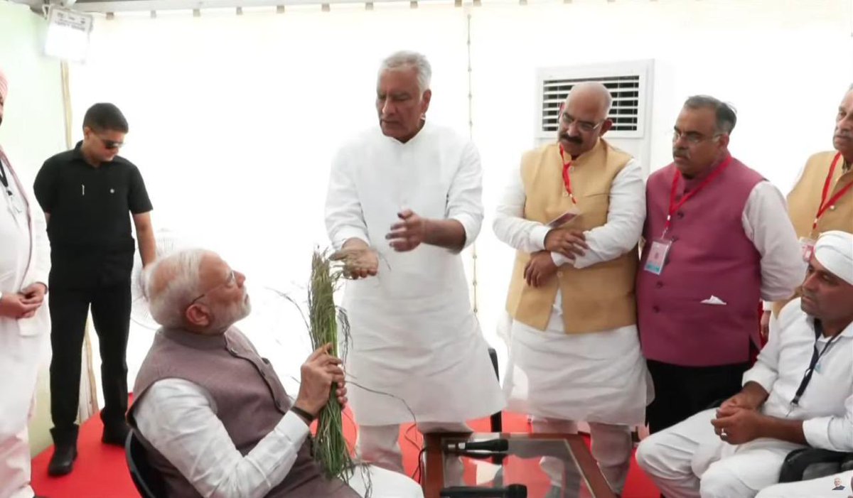 Sunil Jakhar (@sunilkjakhar) on Twitter photo Prime Minister Shri Narendra Modi has announced an additional ₹1600 crore in aid for flood-affected Punjab, on top of the existing ₹12,000 crore in central assistance. He also announced  ₹2 lakh for the families of those who lost their lives, ₹50,000 for the injured, and full Prime Minister Shri Narendra Modi has announced an additional ₹1600 crore in aid for flood-affected Punjab, on top of the existing ₹12,000 crore in central assistance. He also announced  ₹2 lakh for the families of those who lost their lives, ₹50,000 for the injured, and full