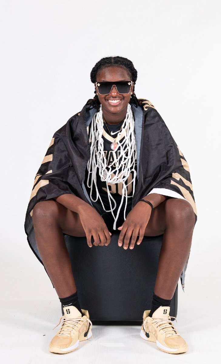 Had a great unofficial visit <a href="/WakeWBB/">Wake Forest Women's Basketball</a> thanks for the  invite. Really enjoyed my visit. Thanks for all the love 💛🖤!! <a href="/CoachMegGebbia/">Megan Gebbia</a> <a href="/naflores22/">Nikki Flores</a> <a href="/Cannon_GBB/">🏀 Cannon School Girls Basketball 🏀</a> <a href="/SheIsCoachAsh/">Ashley Rivens</a>