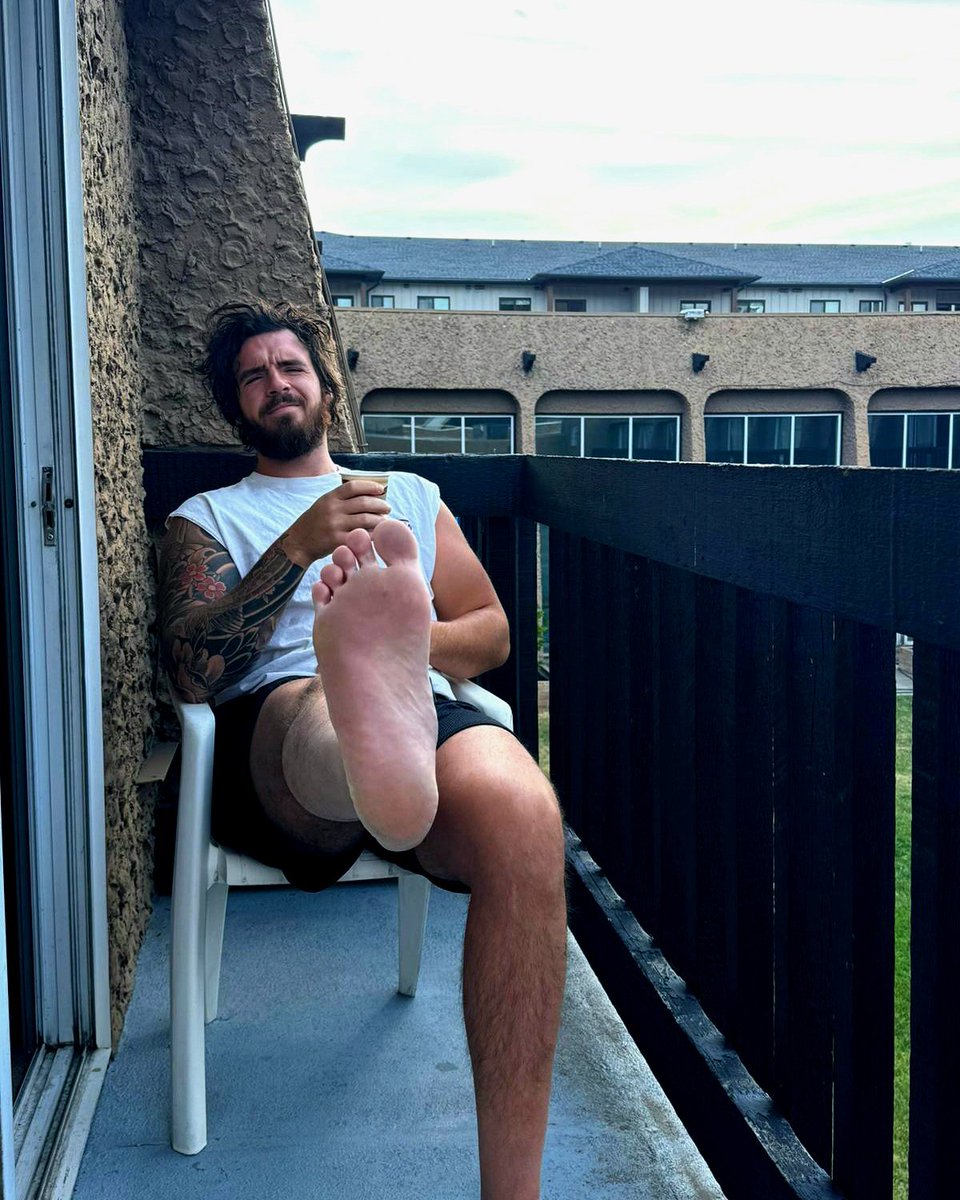 Big Foot Jake tweet media
