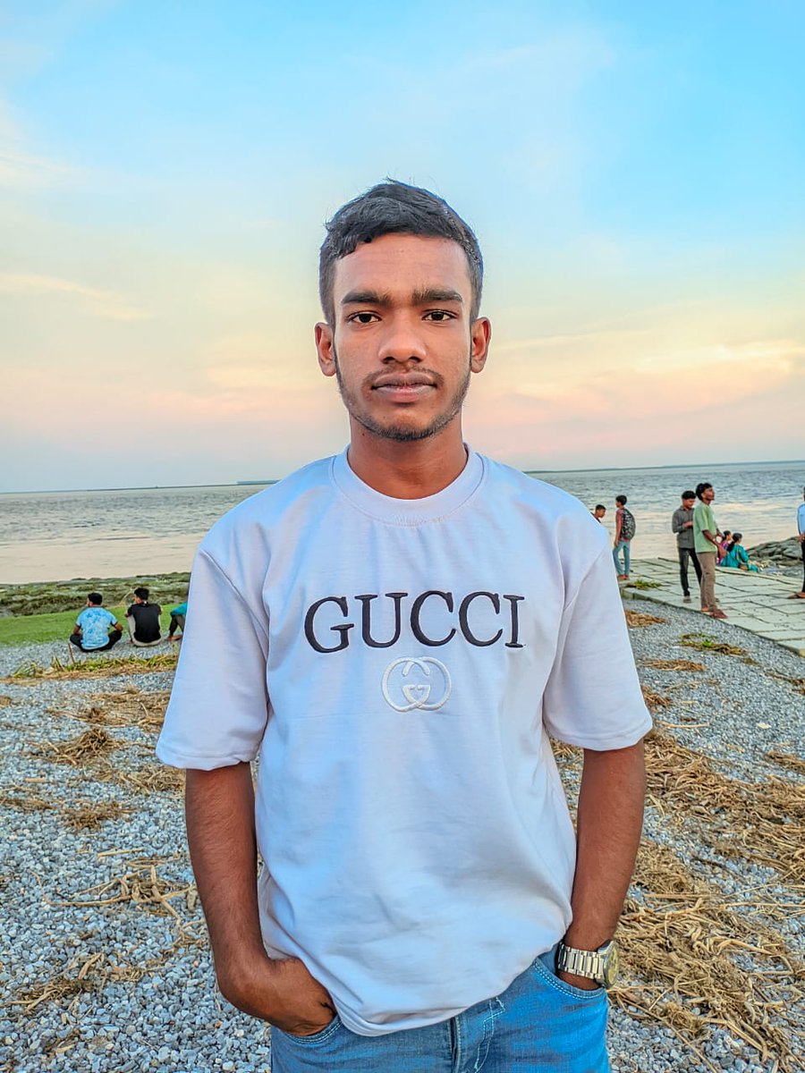 Muhamma70810846's tweet photo. নির্দিষ্ট সময়ের আগে কিছুই হয় না 
অতএব অপেক্ষার কোন বিকল্প নাই 🕟 🥷 https://t.co/8k4FeSw595
