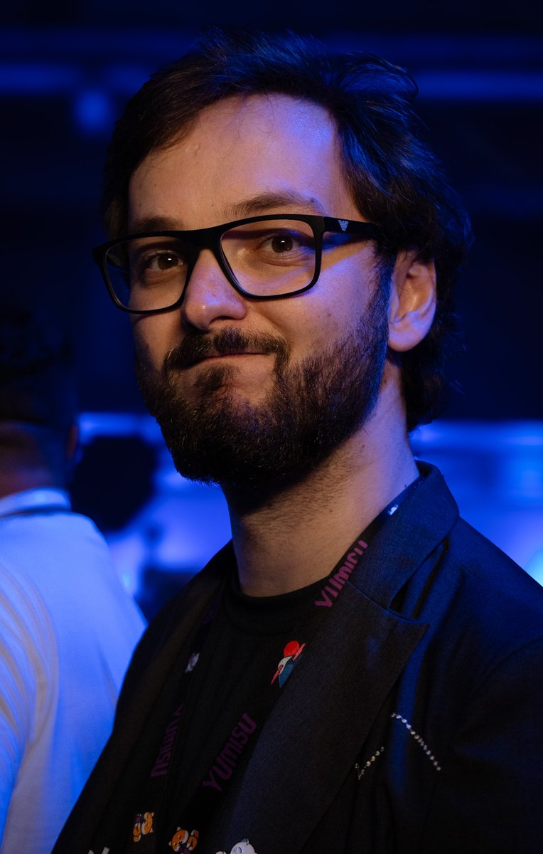 Niespodziewana końcówka summer splitu <a href="/RiftLegendsPL/">Rift Legends</a>. Play-offy z <a href="/barczacaesports/">Barcząca Esports</a> i wyjazd na LANa, na którym powalczyliśmy. Wynik pozostawia lekki niedosyt, ale była to fantastyczna przygoda. Dziękuję graczom za wkład, <a href="/RzabaLOL/">Rzaba</a> i <a href="/Chizuokuu/">Chizuoku</a> za wsparcie oraz <a href="/Matix_VE/">Matix 🎬</a> za fotkę.