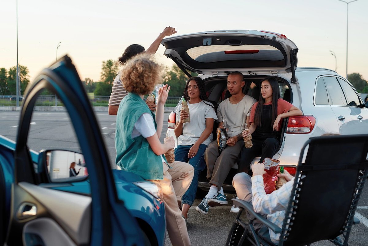 Network1Consult's tweet image. SpotHero is an app that lets fans reserve and pay for stadium parking ahead of time, giving hassle-free access and savings. Just book a spot before game day and skip the parking

ow.ly/E1bX50WTR2o

#GameDayParking #SpotHeroApp #ATLMSP #ATLITManagement