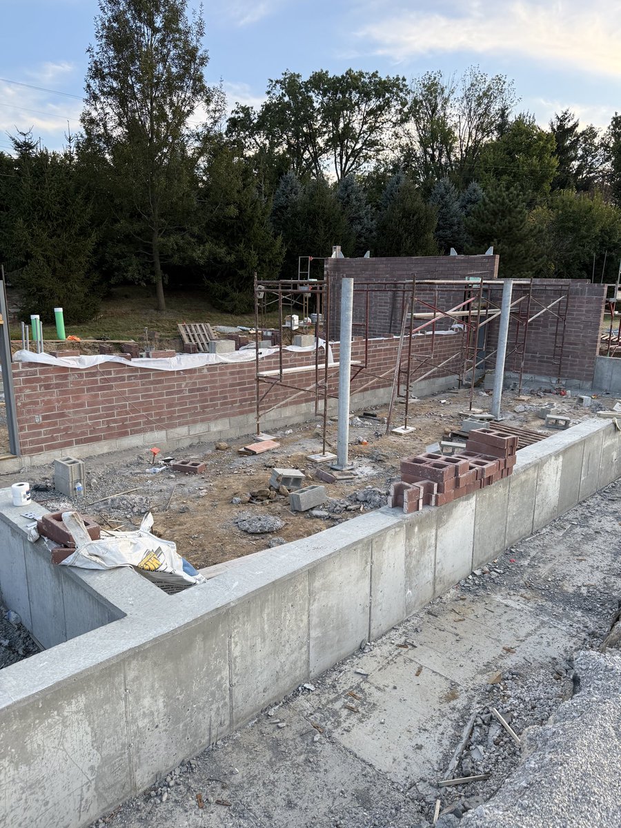 MICDS_BASEBALL's tweet image. Home dugout and adjoining clubhouse taking shape.
Hi Deb!