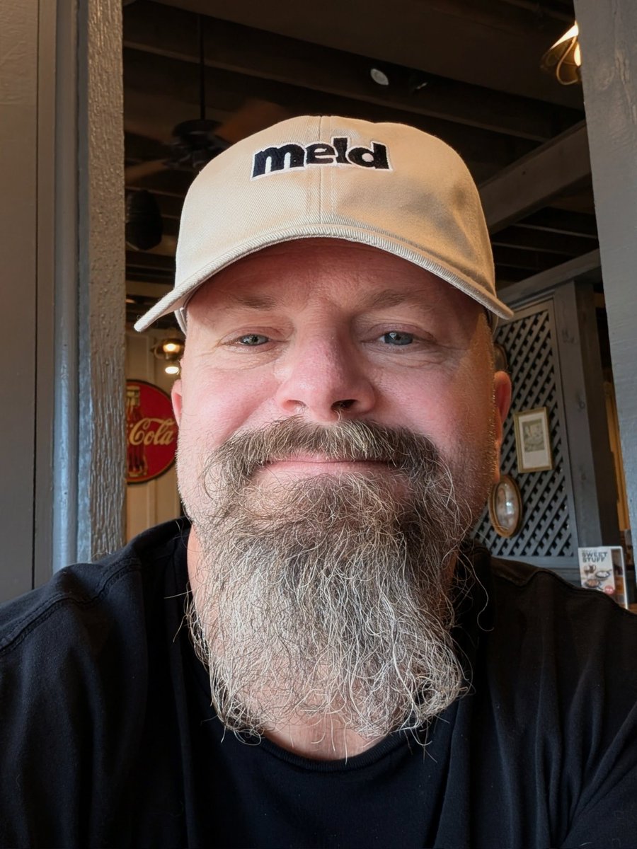 introvertedvet1's tweet image. Got my merch! @StreamWithMeld