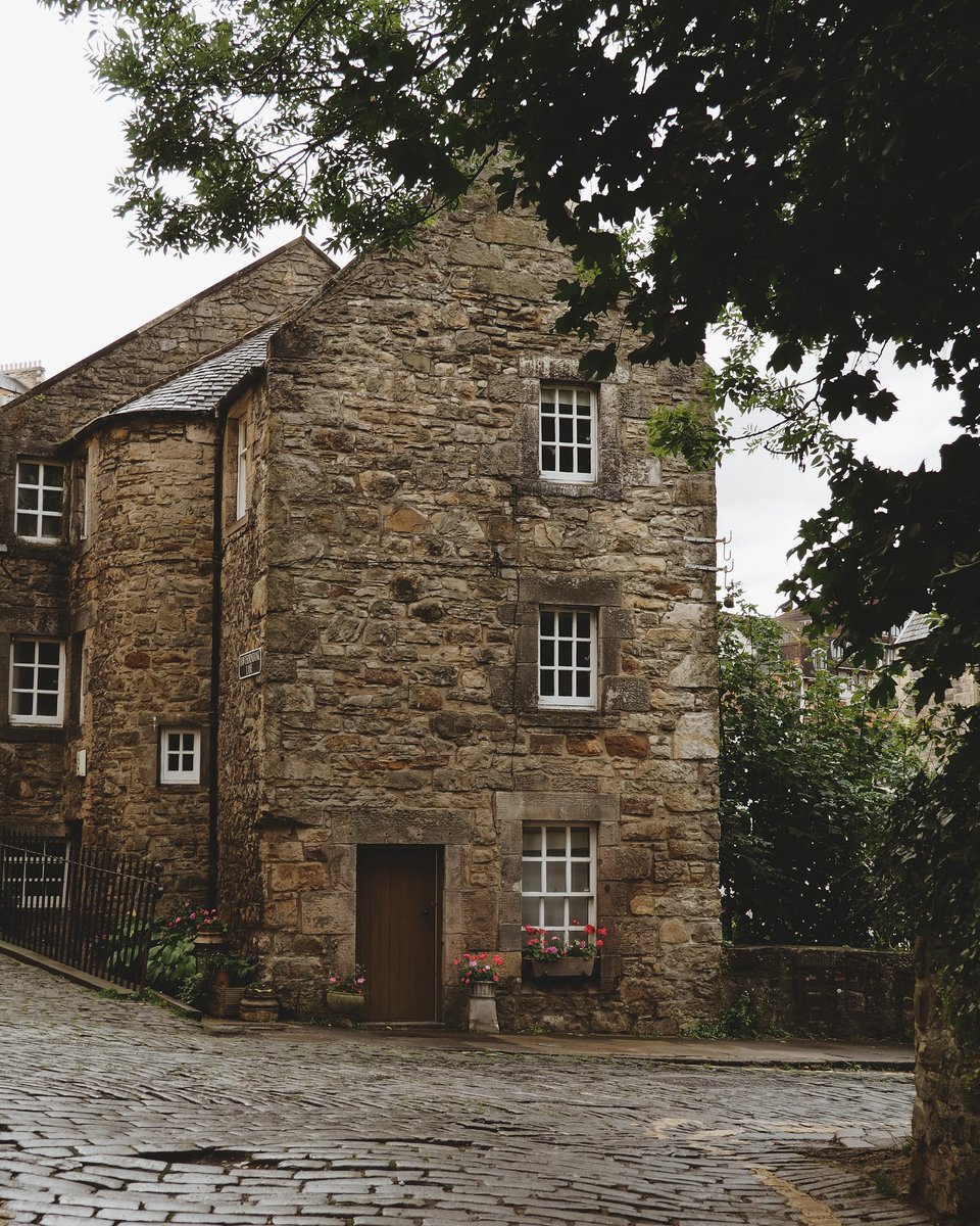 Nancy_07R's tweet image. A few postcards from Dean Village 🍃