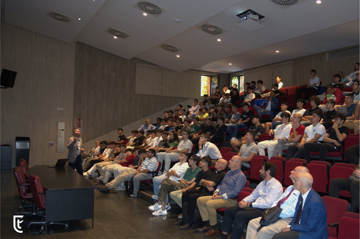 ¡De nuevo en marcha en FP Tajamar! 🚀

Arranca el curso de Grado Medio con ganas de aprender y crecer juntos.
 #BienvenidosATajamar