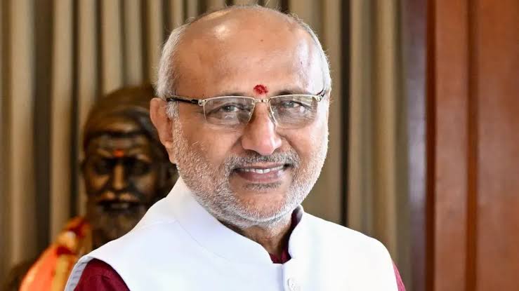 rupeshtiwari_29's tweet photo. 15th vice president of Bharat 🇮🇳 @CPRGuv 🚩
#CP_Radhakrishnan https://t.co/8Yj9p6HK05