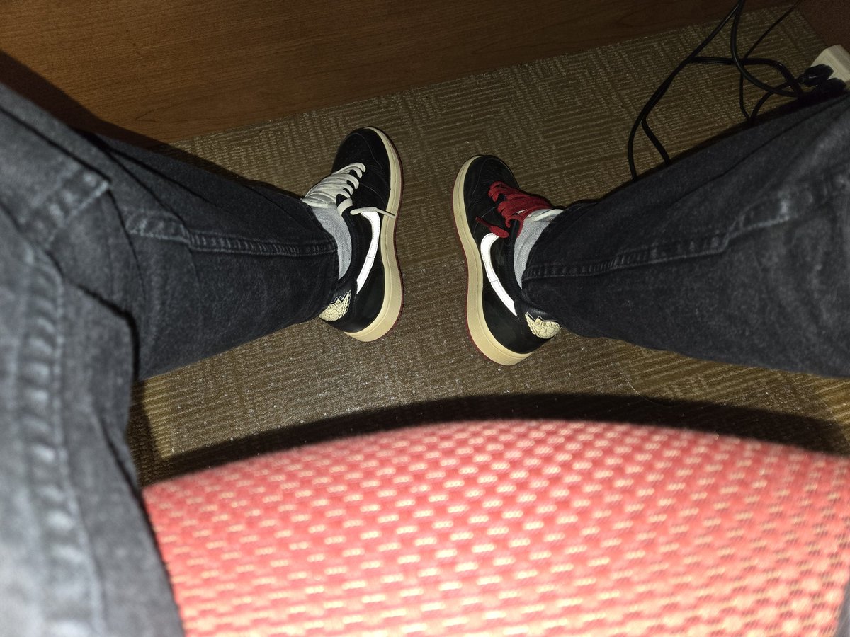 Sneakers🔥 tweet media