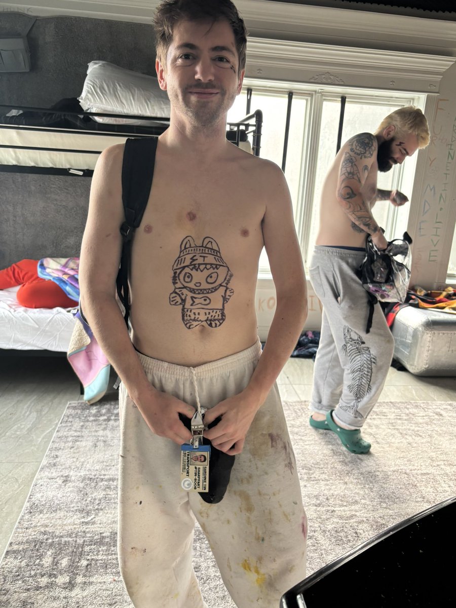 kingdoctor_'s tweet image. 