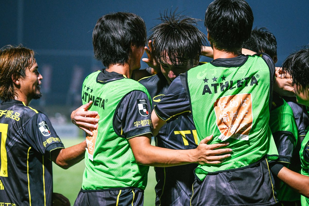 2025.09.07 vs #テゲバジャーロ宮崎 
　@ いちご宮崎新富サッカー場

3点目！！

ピッチとの距離近すぎて、
ギリギリ精一杯の4枚目👀

#栃木SC
#太田龍之介