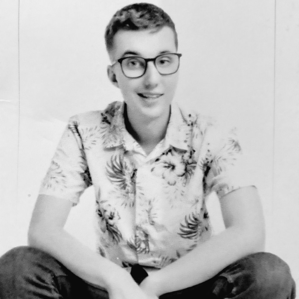 Matthew died at the age of 18. He wasn't scared to die, he was worried about being forgotten. Matthew published 2 poetry books in his lifetime. His Dad, <a href="/GaryPullan/">Gary Pullan</a> and I promised that we would take his books all over the world 🌎 #NeverForgotten