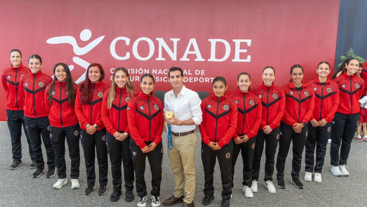 FMFA solicita a Conade becas para bicampeonas de Flag Football

milenio.com/deportes/fmfa-…