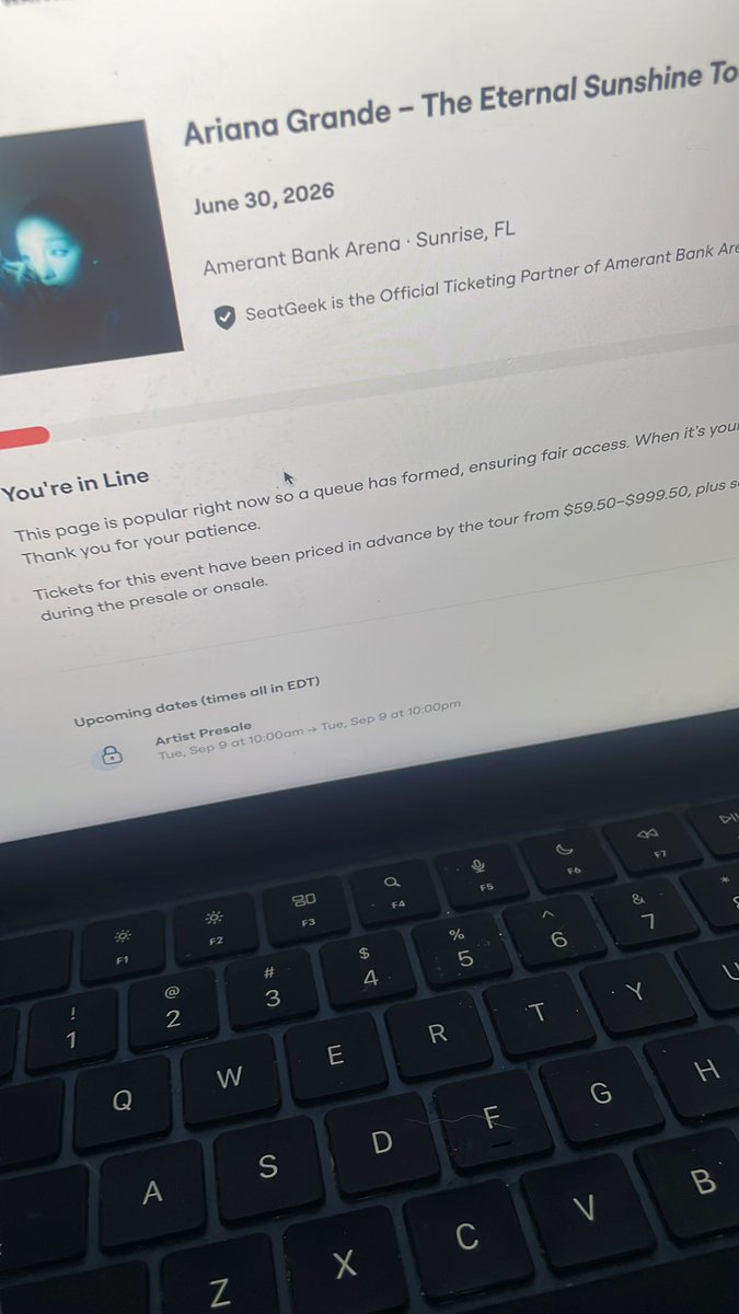 danxblaze's tweet photo. … @SeatGeek I’ve been in queue since 9:45… it hasn’t moved https://t.co/MSEnOMwvOp