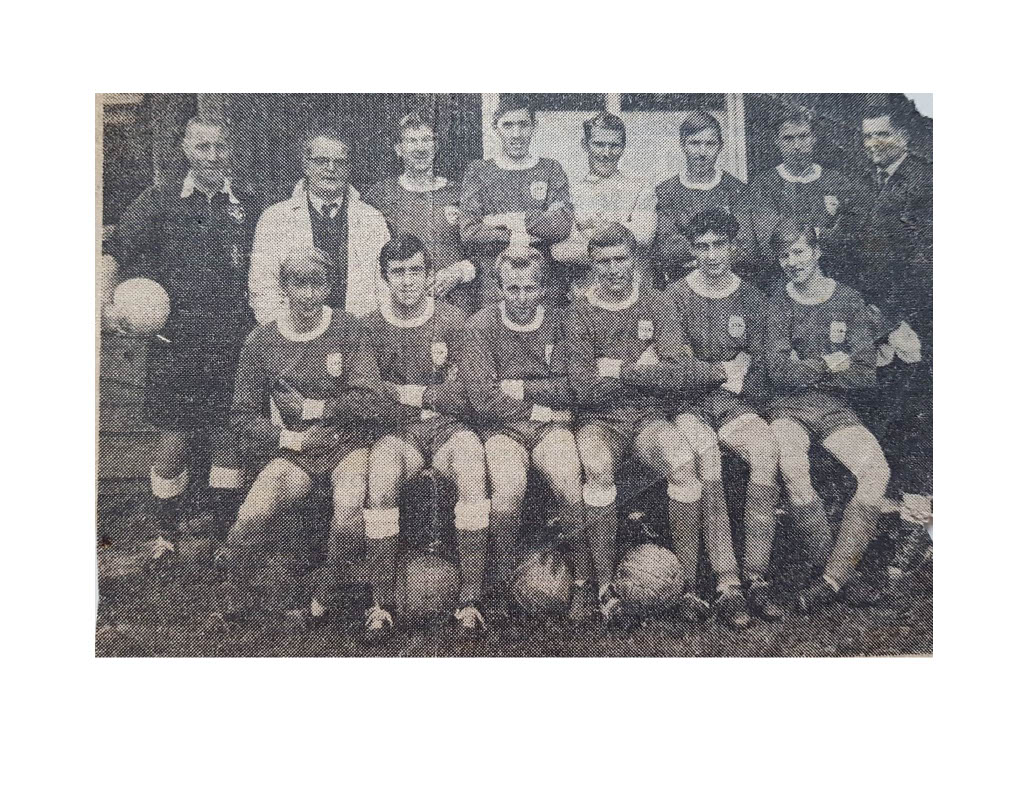 exwickclive's tweet image. Remembering goalkeeper BARNEY SINGLETON  b4 war
@LincolnCity_FC signed pro @Wolves 1941 called-up @RoyalNavy &apos;1946 signed @OfficialECFC 8yr career at City then @YTFC @BridgwaterUtd Minehead. 
Barney managed @OtterystmaryAFC @AlphingtonAFC Friernhay FC 

RIP BARNEY ⭐️ ⭐️⭐️⭐️⭐️