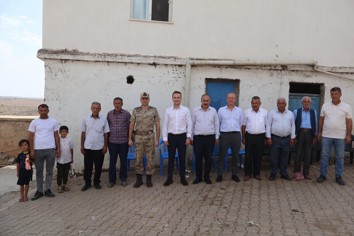 Kaymakamımız Sayın Anıl ADIGÜZEL, İlçe Jandarma Komutanı Deniz KURT ve İlçe Emniyet Müdürü Özkan ERDOĞAN ile birlikte ilçemize bağlı Işık Köyünü ziyaret etti

<a href="/anilladgzl/">Anıl Adıgüzel</a>