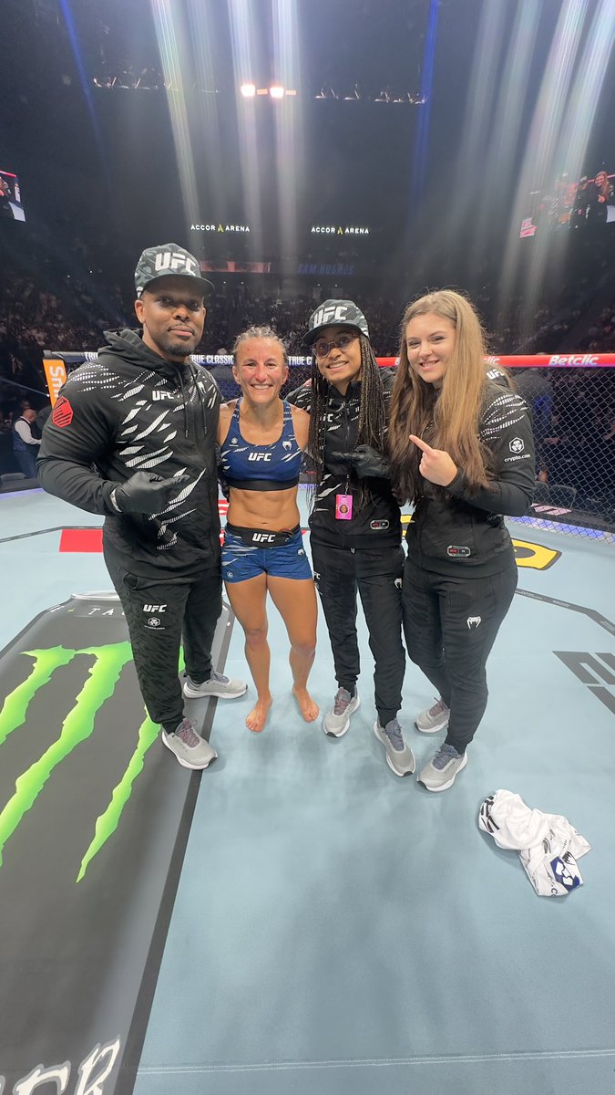 Huge congrats to my teammate <a href="/samhughesmma/">Sam Hughes</a> on an outstanding performance and a beautiful 2nd-round rear naked choke finish 🔥💪 So proud to see all the hard work pay off! Statement made!