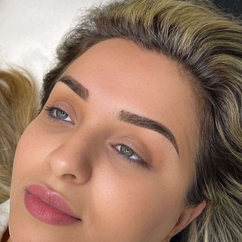 farbrows2022's tweet image. Flawless brows are just the beginning. With our permanent eyebrows, you can skip the daily hassle and enjoy a look that always impresses you. Call us today to schedule your session!
#PermanentEyebrows
ashburnpermanentmakeup.com/contact