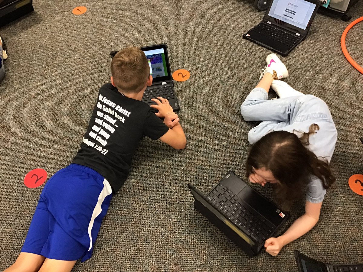 Ashley Huddle tweet media