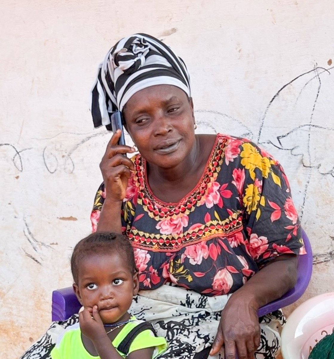 DavarAudioBible's tweet photo. When a Balanta tribeswoman first heard about Jesus, the stories painted a picture of a man who couldn't be trusted. But when she heard the audio Bible in her home language of Balanta-Kentohe, she discovered the truth of the Gospel Message. Read her story: https://t.co/4XWsPbUwdO https://t.co/FYUHSbx895