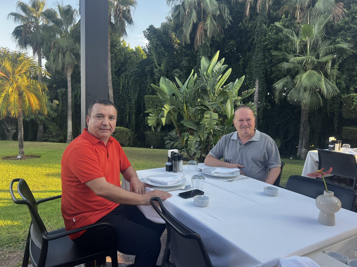 Dostluğundan onur duyduğum / Gazeteciler Cemiyeti Başkanımı yemeğe davet ettim / Basın kartı komisyon üyeliği hayırlı &amp; uğurlu olsun <a href="/tasidris/">İdris TAŞ</a>