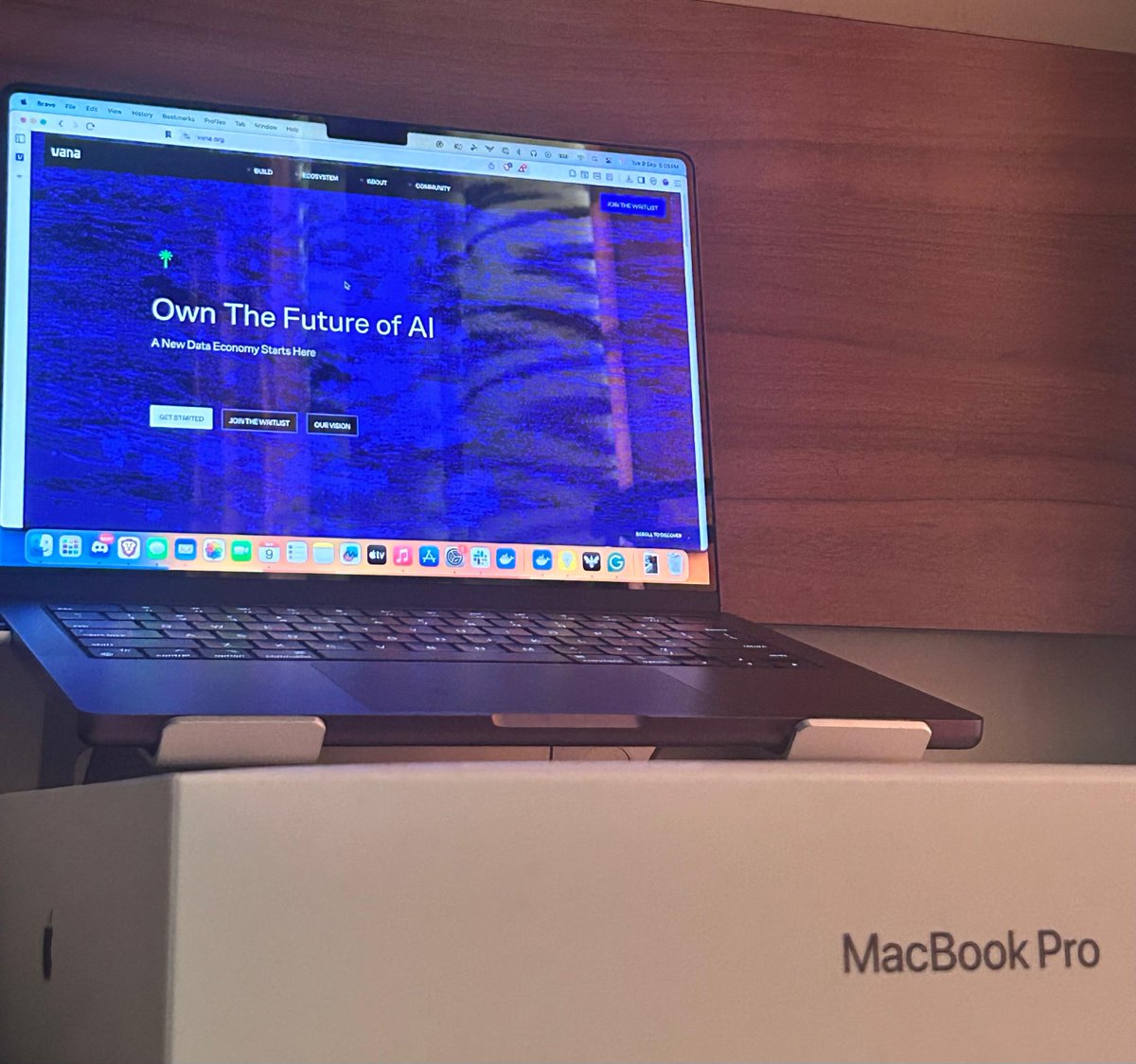 devnishant10's tweet image. Joined Vana as a Solution Engineer (DX) ✨

@vana is building a future where people can truly own their data and turn it into something valuable for themselves.

can’t wait to grow, and build with this amazing team 🚀