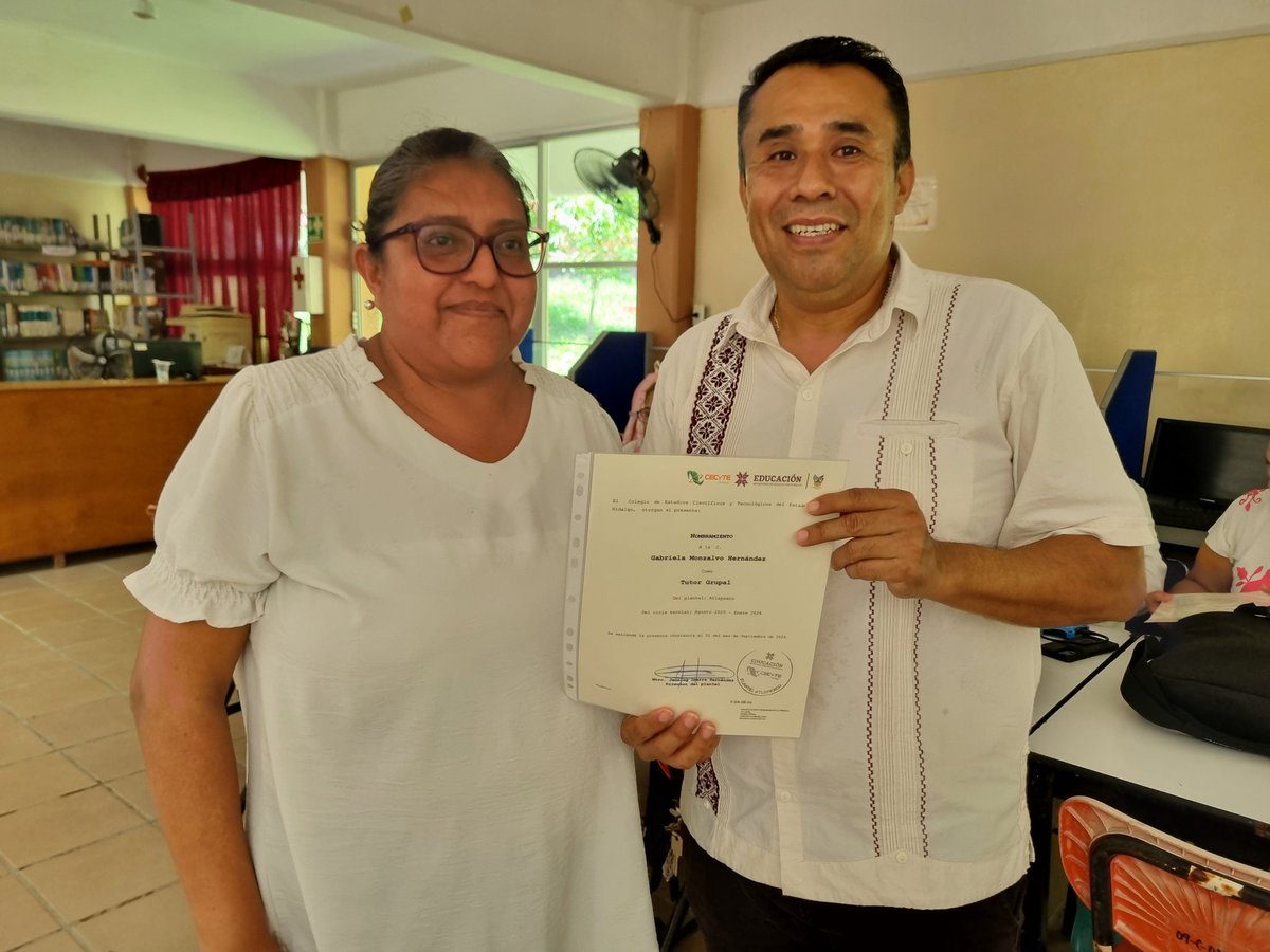 CECyTEAtlapexco's tweet photo. #CECyTEH #TutoresEscolares 👨‍🏫👩‍🏫📖📕
Se llevó a cabo con éxito la reunión de trabajo y entrega de nombramientos a los docentes tutores correspondientes al semestre Agosto 2025 – Enero 2026.9

#SomosUnEquipoTransformandoElFuturo https://t.co/10ZkD23ooy