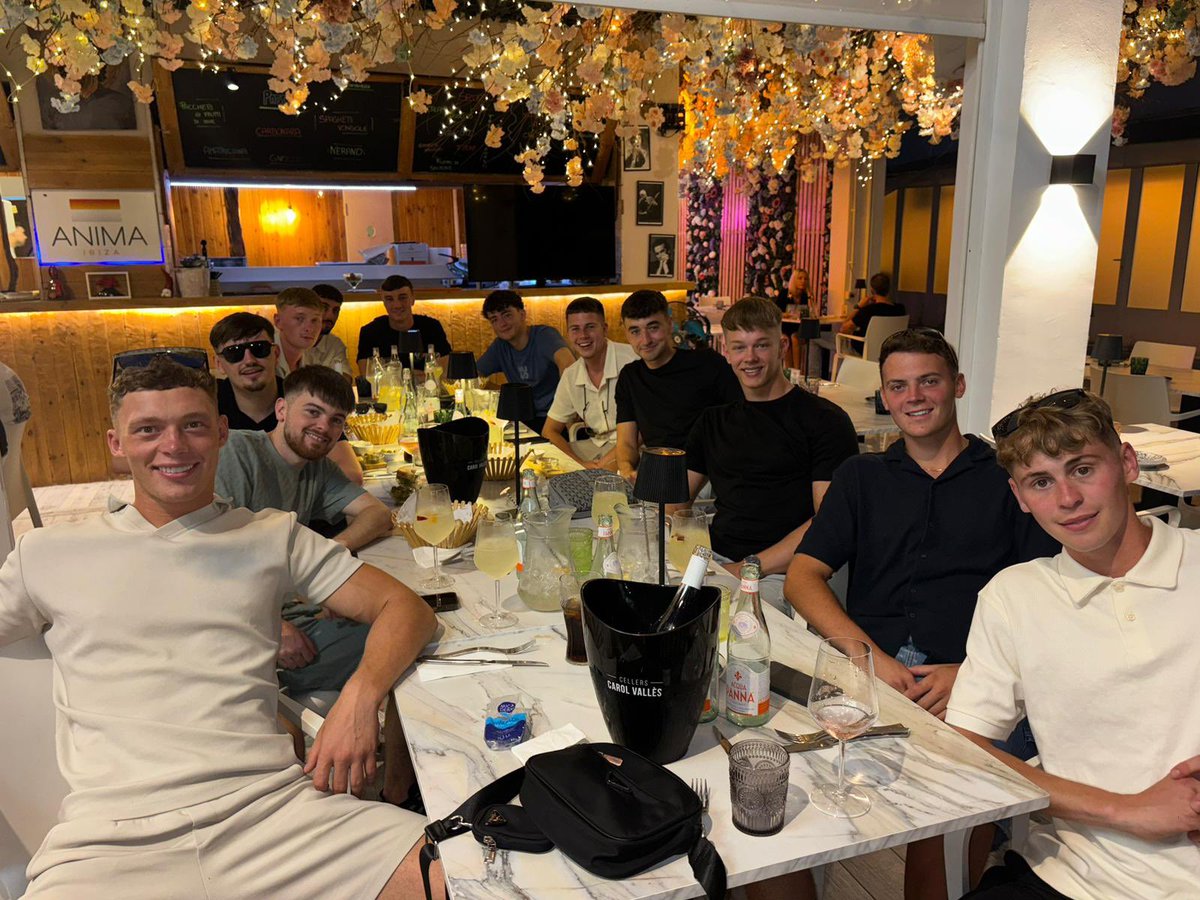 Sam Johnson tweet media