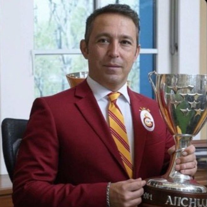 sencer3434's tweet photo. @Fenerbahce Geldikleri gibi gidecekler...!  Domenico Tedesco + Ali Koç https://t.co/U3dBouumfV