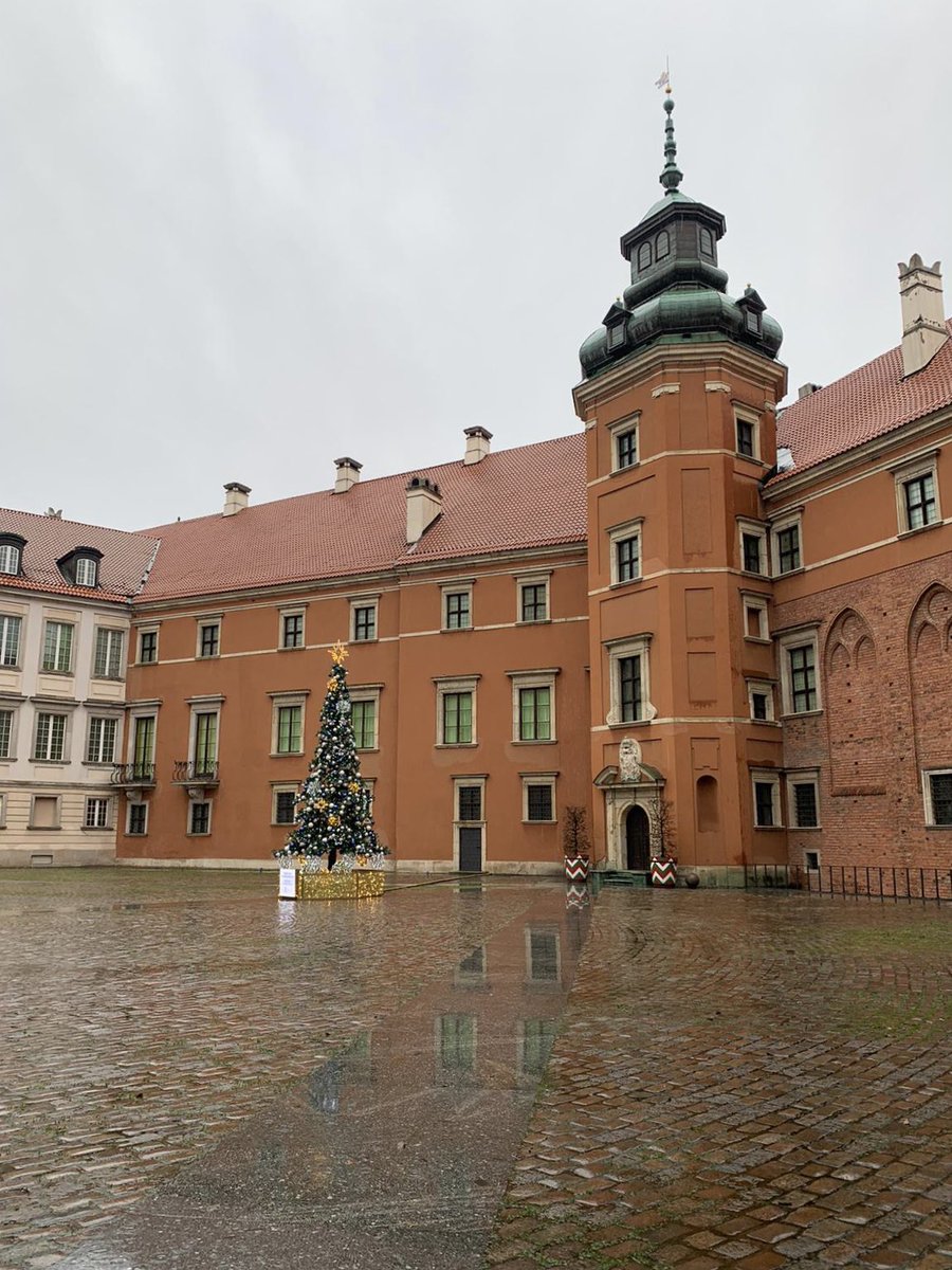 meepoii__'s tweet image. #takemeback 🙏