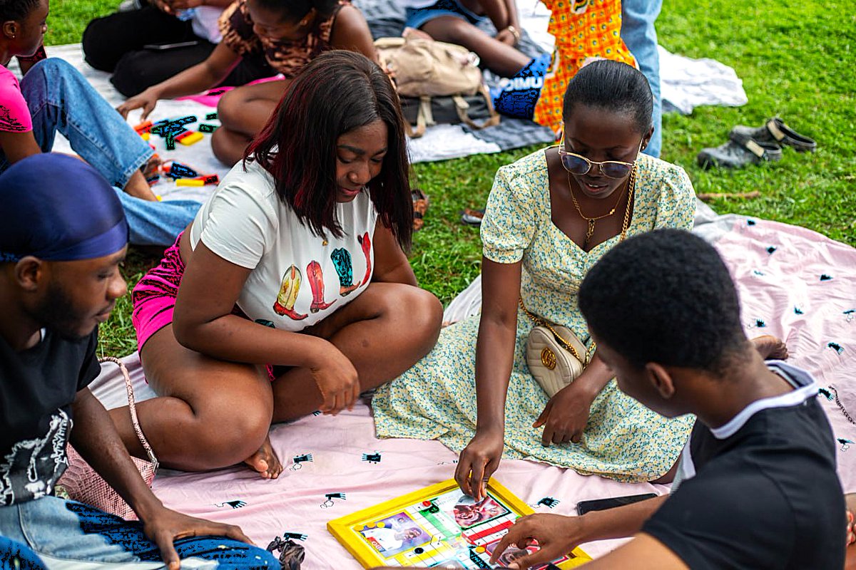 compengKNUST's tweet image. 📍Picnic blankets, games, inside jokes, food and plenty of photos. A simple way for 𝐨𝐮𝐫 𝐟𝐢𝐧𝐚𝐥-𝐲𝐞𝐚𝐫 𝐁𝐢𝐨𝐦𝐞𝐝𝐢𝐜𝐚𝐥 𝐄𝐧𝐠𝐢𝐧𝐞𝐞𝐫𝐢𝐧𝐠 𝐬𝐭𝐮𝐝𝐞𝐧𝐭𝐬 to say goodbye to years of late nights, lab work, and group projects.