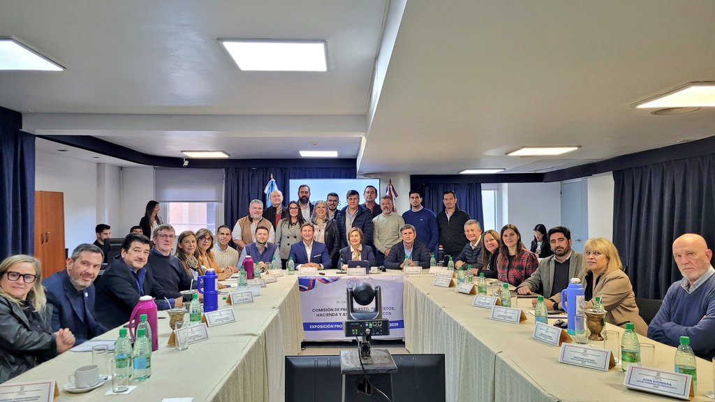 🚧🛣️ #Ahora – Expone Ing. Sebastián Macías – Presidente Dirección Provincial de Vialidad
📊 Análisis Presupuestario 2026

🔎 Planificación y mantenimiento de la infraestructura vial para el próximo año.

<a href="/ing_sebamacias/">Sebastian H. Macias</a> <a href="/VialidadMnes/">Vialidad de Misiones</a>