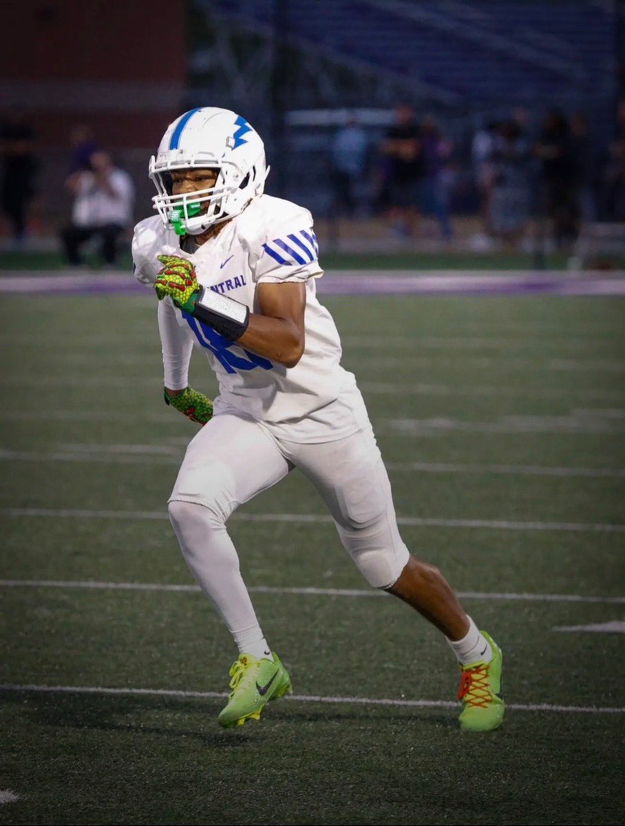 2028 WR Markell Bailey (<a href="/MarkellB_18/">Markell Bailey 2028</a>) out of Franklin Central HS will take an unofficial visit to Illinois on September 13th when they play Western Michigan, I’m told.