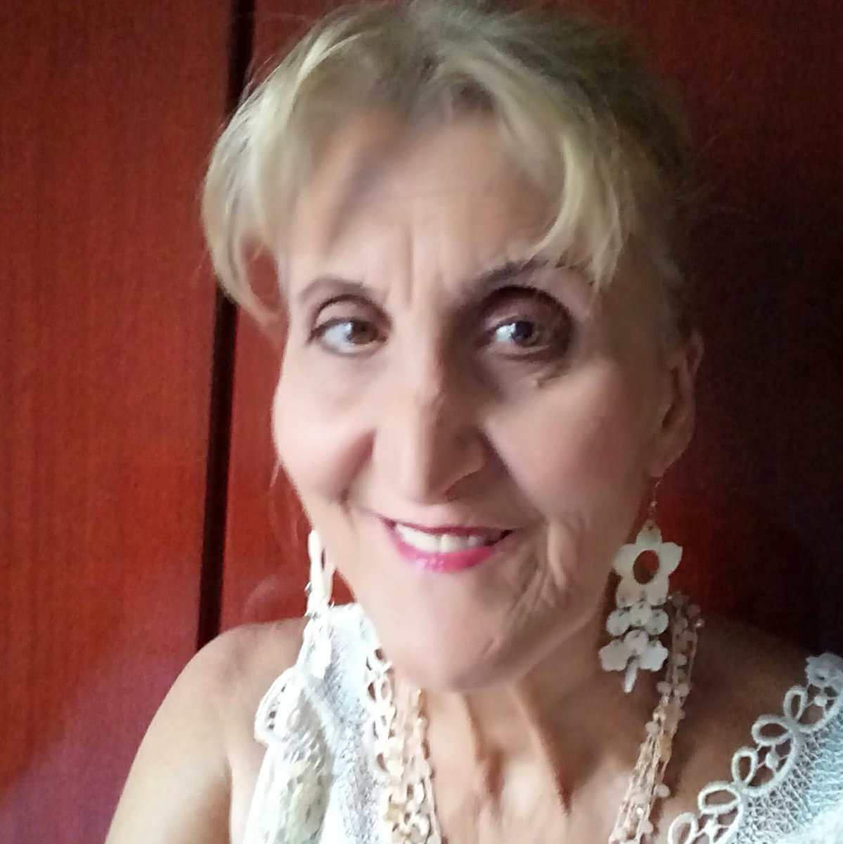 Nara Kitty tweet media