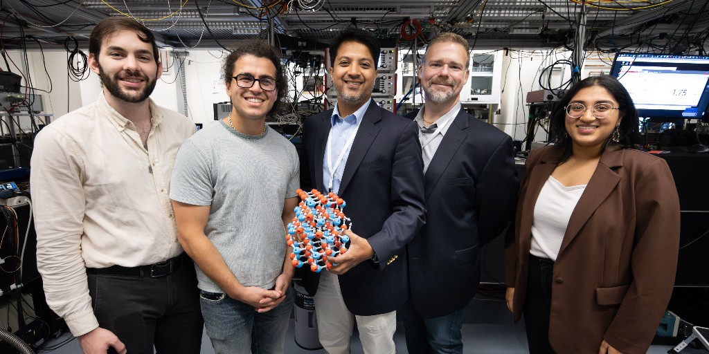 BeldenInc's tweet image. Joining @ChicagoQuantum connects us with cutting-edge research. We&apos;re charting a path to quantum-secure infrastructure, piloting next-gen security &amp;amp; leading the transition to quantum-resistant networks. Learn more:  bwnews.pr/3IbBDyx #NetworkingSolutions #Quantum