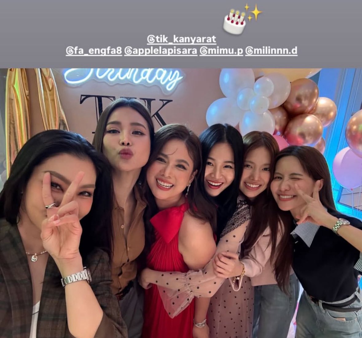 Y Chonlada trabajando 😭

Espero que el Audi tenga mucha gasolina para llegar aunque sea a cantarle el pastel a P'Tik 🥺