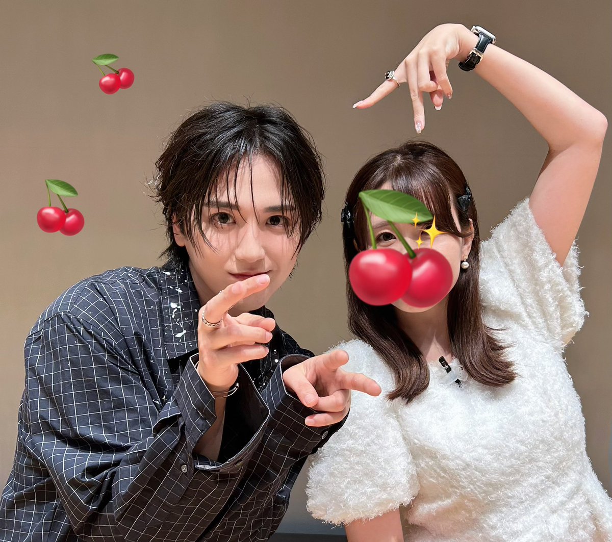 yuipi_ryo_no1's tweet photo. #草地love
# 𝑺𝑼𝑲𝑰𝑺𝑼𝑲𝑰_𝑹𝒀𝑶𝑵𝑶
とくに𝑺𝑼𝑲𝑰な4枚です♡♡ 12枚の写真も12個の草地ぬいちゃまもたからものﾉω< https://t.co/FnRtBzgZKb
