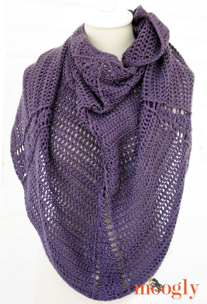 The Branching Out Shawlette is a great shawl for beginners - the stitches are simple, but very pleasing, and it's an easy shawl to make!
💻 Blog: mooglyblog.com/branching-out-…
🧶 Ravelry: ravelry.com/patterns/libra…
💜 Etsy (afflink): tidd.ly/46ddhw6
#crochet #crochetpattern