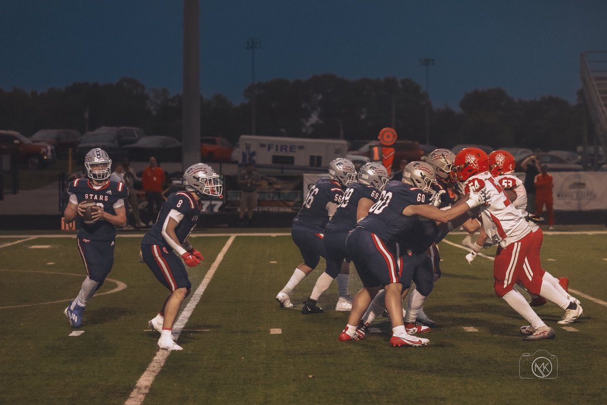 What’s a Q without his O.  🤷

#olineappreciation

<a href="/StoneStahl/">Stone Stahl</a> <a href="/Brady_Byers59/">Brady Byers</a> <a href="/GibsonCrane36/">Gibson Crane</a> <a href="/SonsRiley/">Riley Sons</a> <a href="/CaseStiles/">Stiles Case</a> <a href="/ChaseRynders21/">Chase Rynders</a> <a href="/BnlFootball/">BNL Football</a>