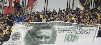 Kasıtlı yapılmıyorsa hiç birşey bilmiyorum. Allah herçek Fenerbahçelilere sabır versin.