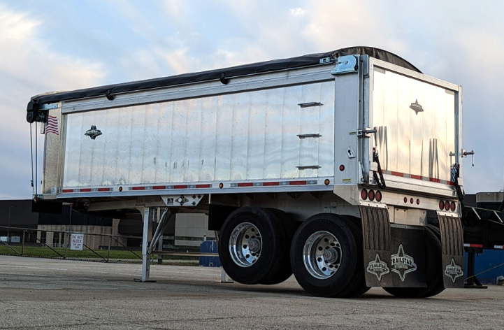 tarpstop's tweet image. Meet the #FastSlide Cable System: built tough, built smart, &amp;amp; built for the road. Whether you roll with Manual, Motor Only, or the Combo Drive, FastSlide makes opening &amp;amp; closing your #tarpsystem quick, smooth, and watertight. Innovative &amp;amp; #TarpstopTough 💪🏽