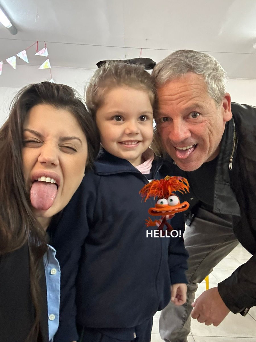 exabogado's tweet image. Adivinen quién es la más adulta de la familia…